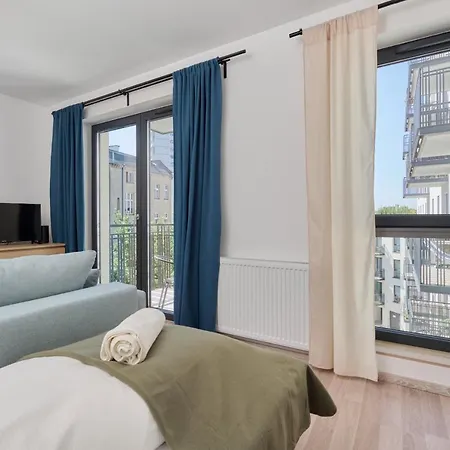 Apartment Center Mirrors With Parking By Renters
